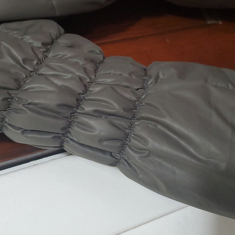 Jacket - Picture 4 of 4
